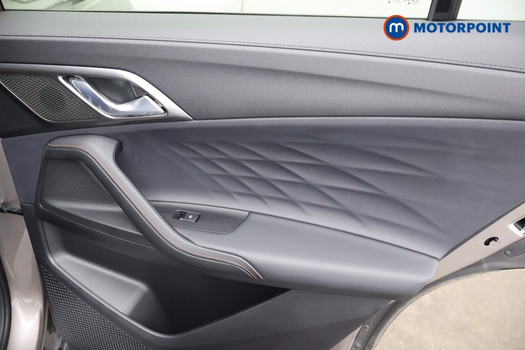 Mg Motor Uk HS Trophy Automatic Petrol Plug-In Hybrid SUV - Stock Number (1667864) - 20th supplementary image