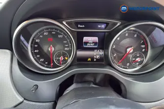 Mercedes-Benz GLA Urban Edition Automatic Petrol SUV - Stock Number (1667897) - 7th supplementary image