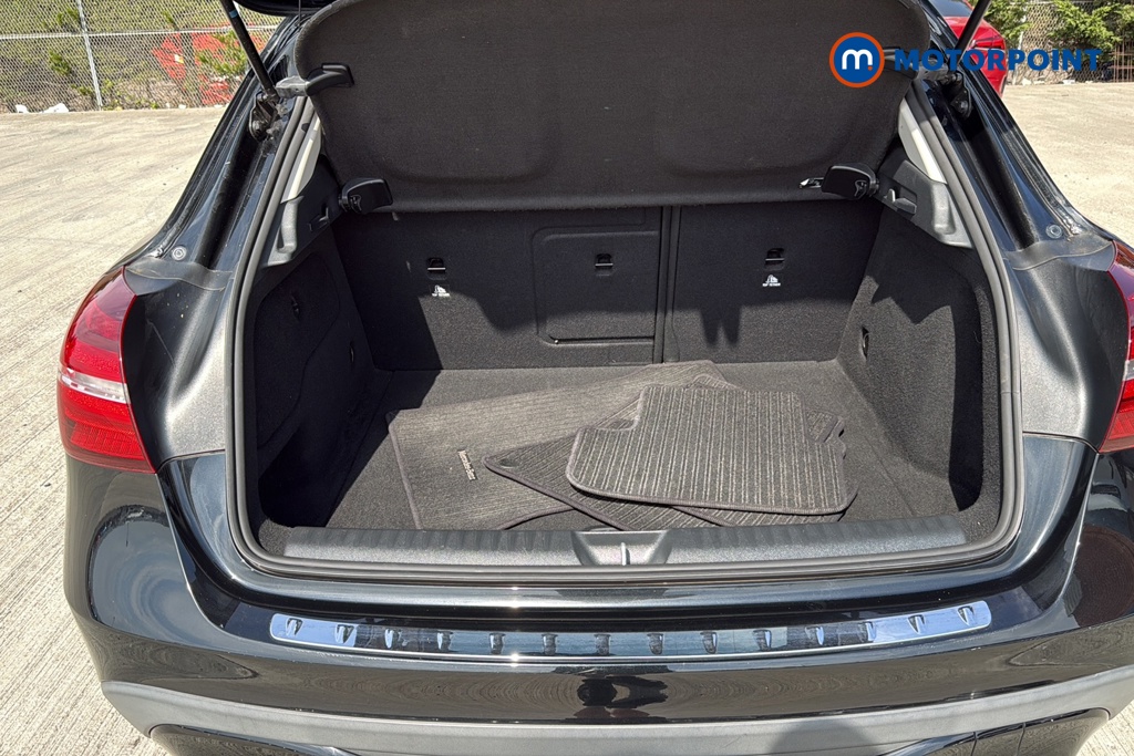 Mercedes-Benz GLA Urban Edition Automatic Petrol SUV - Stock Number (1667897) - 30th supplementary image