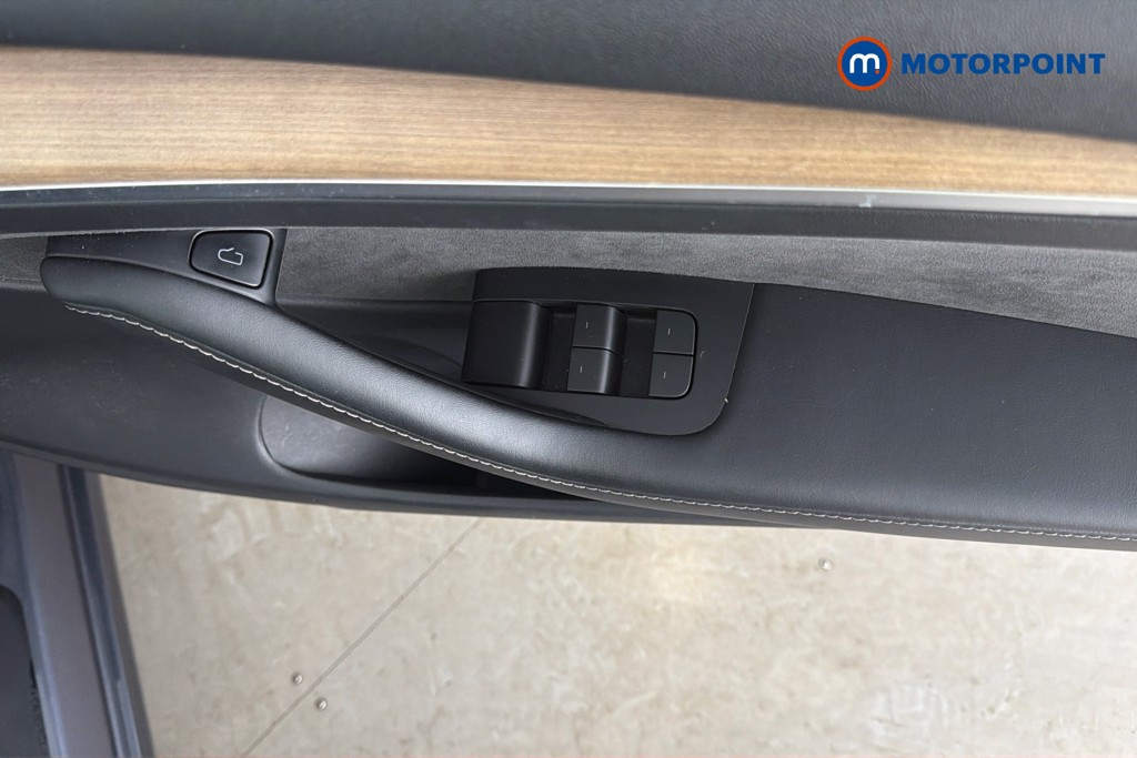 Tesla Model 3 Long Range Automatic Electric Saloon - Stock Number (1668097) - 20th supplementary image