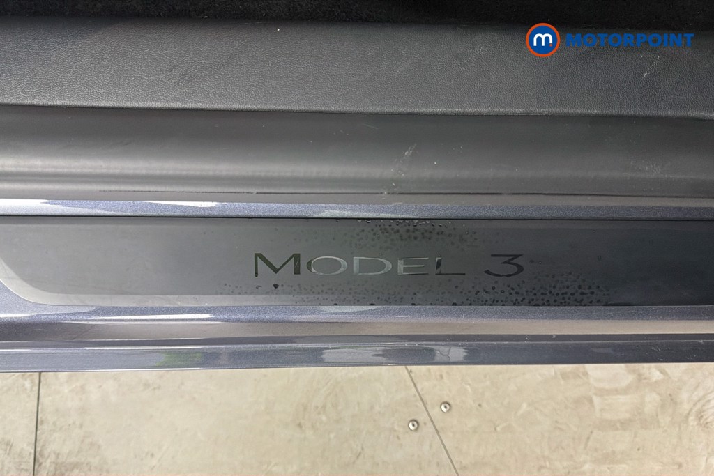 Tesla Model 3 Long Range Automatic Electric Saloon - Stock Number (1668097) - 27th supplementary image