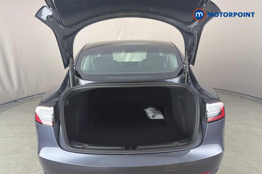 Tesla Model 3 Long Range Automatic Electric Saloon - Stock Number (1668097) - 33rd supplementary image