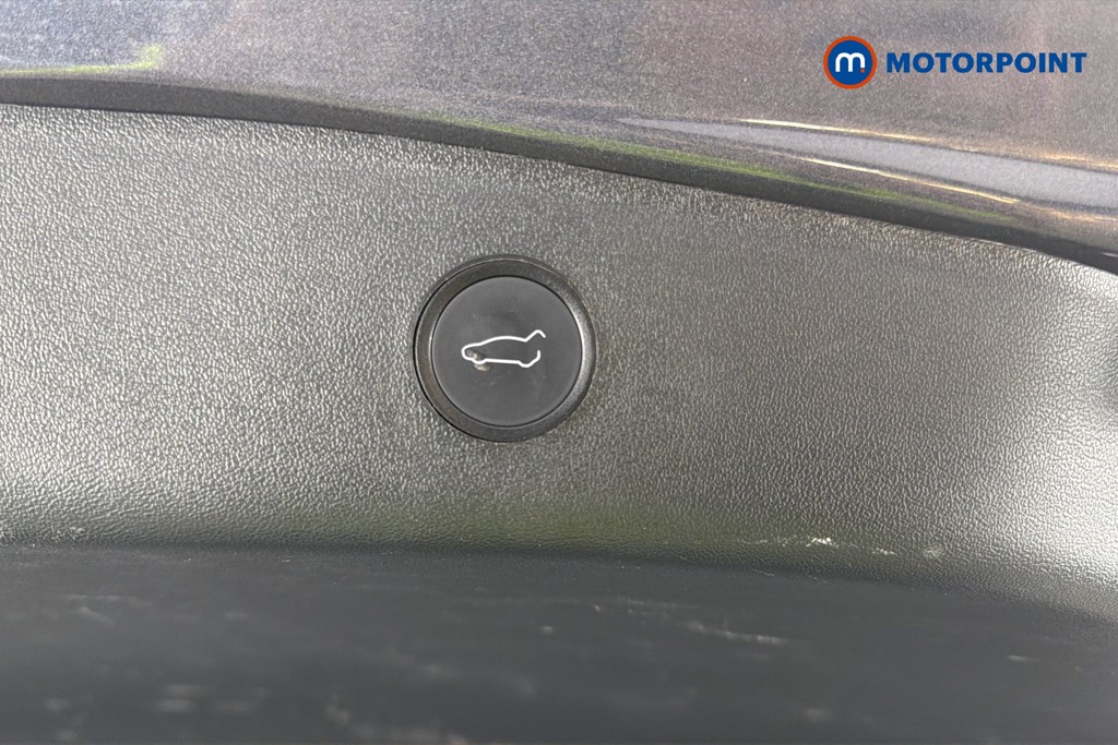 Tesla Model 3 Long Range Automatic Electric Saloon - Stock Number (1668097) - 35th supplementary image