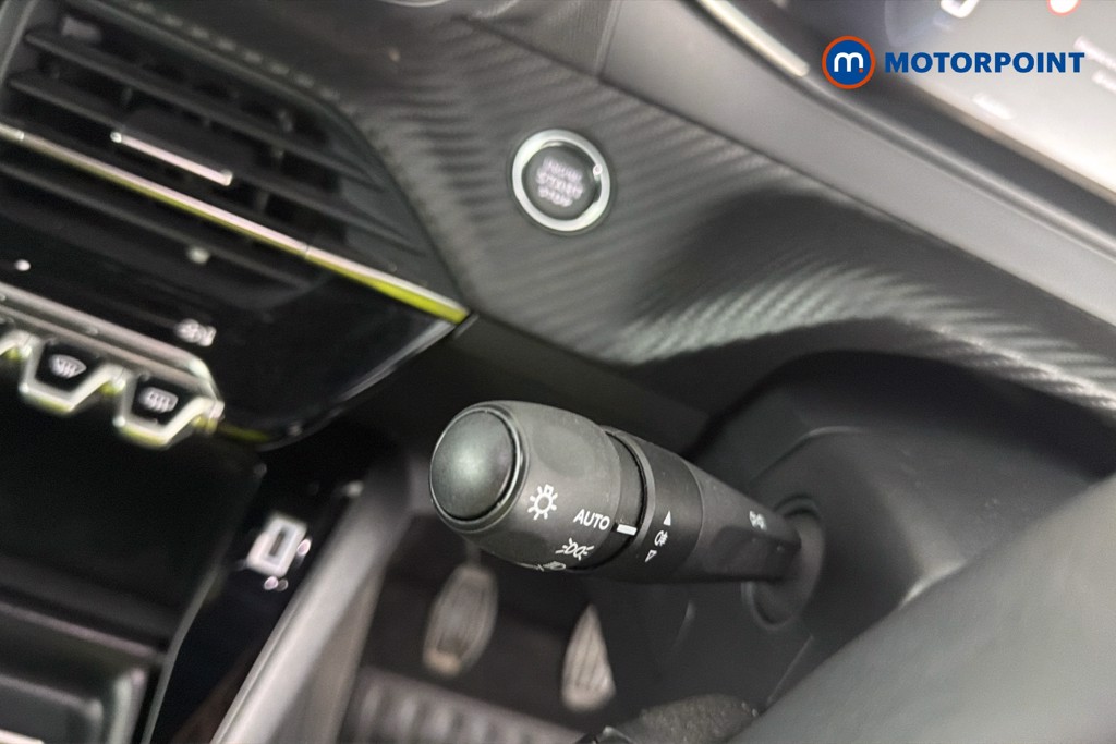 Peugeot 2008 Allure Manual Petrol SUV - Stock Number (1668157) - 6th supplementary image