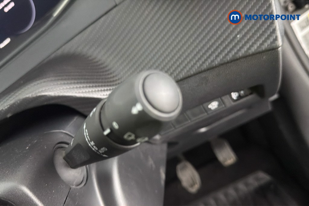 Peugeot 2008 Allure Manual Petrol SUV - Stock Number (1668157) - 7th supplementary image