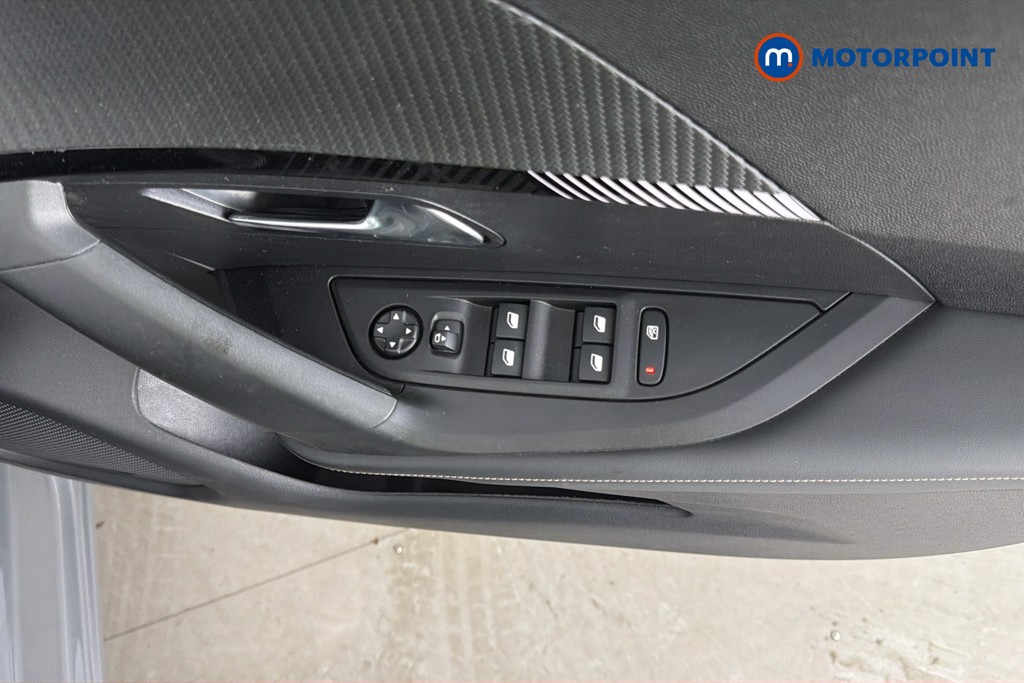 Peugeot 2008 Allure Manual Petrol SUV - Stock Number (1668157) - 20th supplementary image