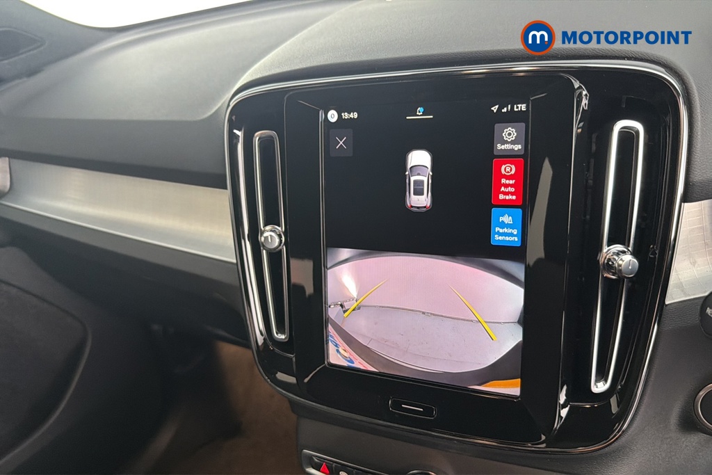 Volvo Xc40 Core Automatic Petrol SUV - Stock Number (1668207) - 13th supplementary image