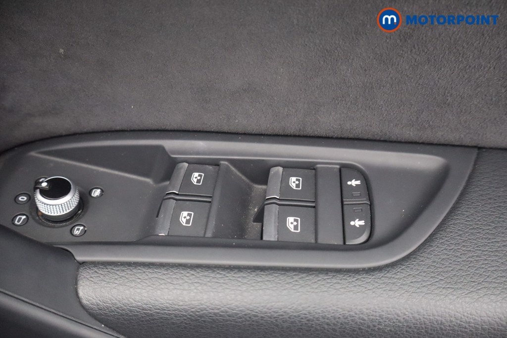 Audi Q5 S Line Automatic Diesel SUV - Stock Number (1668237) - 11th supplementary image