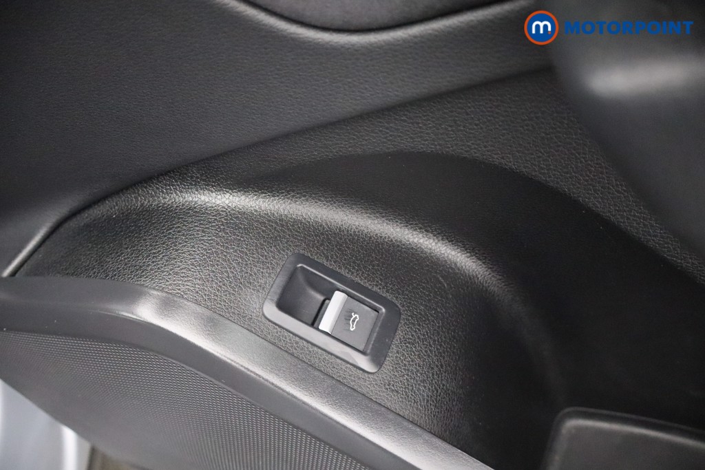 Audi Q5 S Line Automatic Diesel SUV - Stock Number (1668237) - 12th supplementary image