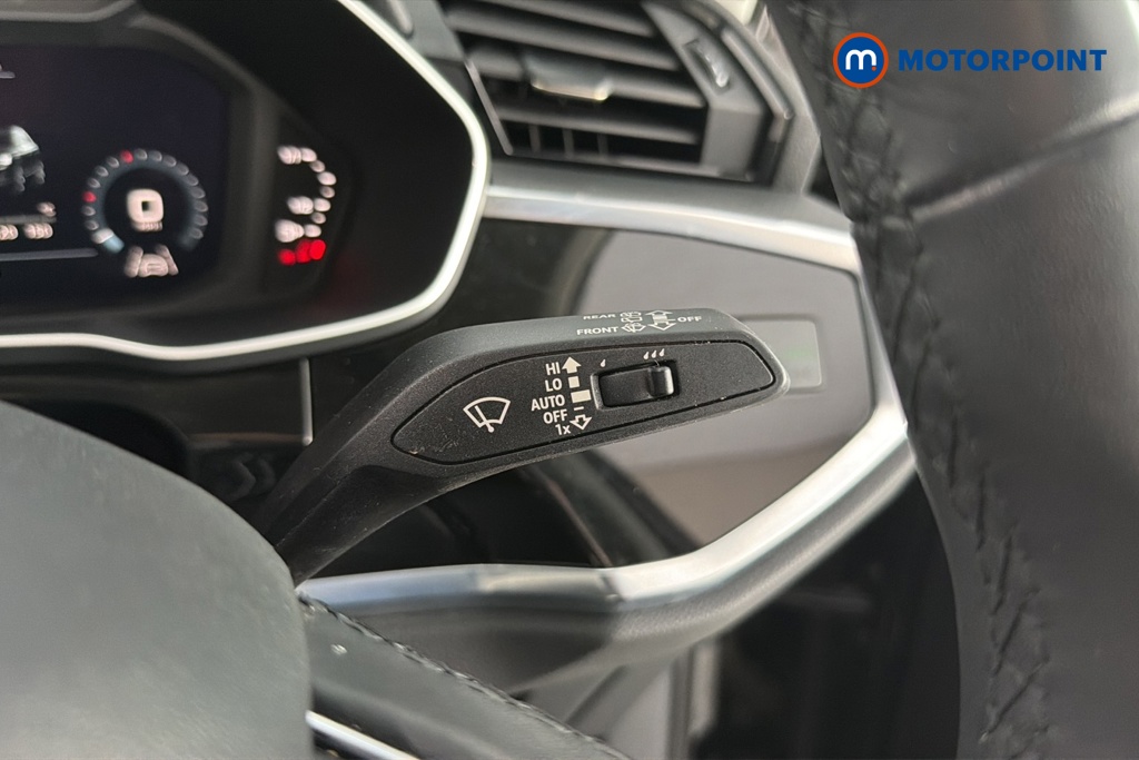Audi Q3 Technik Automatic Petrol SUV - Stock Number (1668239) - 6th supplementary image