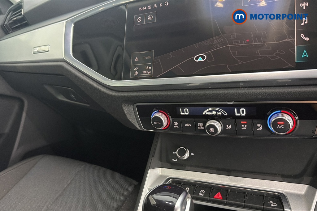 Audi Q3 Technik Automatic Petrol SUV - Stock Number (1668239) - 12th supplementary image