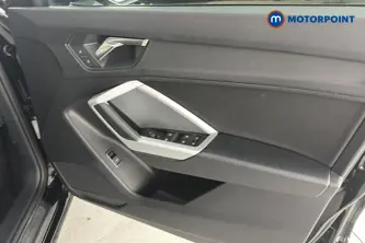 Audi Q3 Technik Automatic Petrol SUV - Stock Number (1668239) - 18th supplementary image