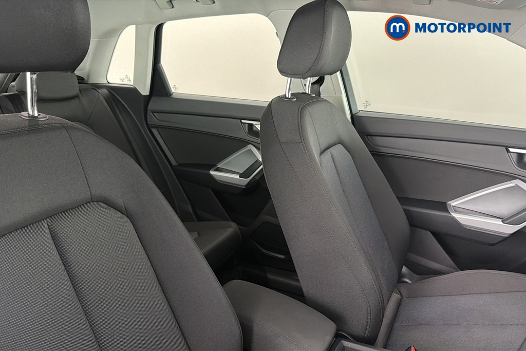 Audi Q3 Technik Automatic Petrol SUV - Stock Number (1668239) - 22nd supplementary image