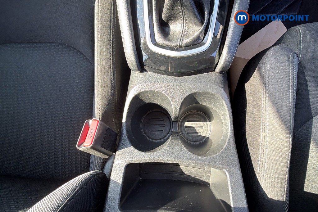 Nissan Qashqai N-Connecta Automatic Diesel SUV - Stock Number (1668295) - 5th supplementary image
