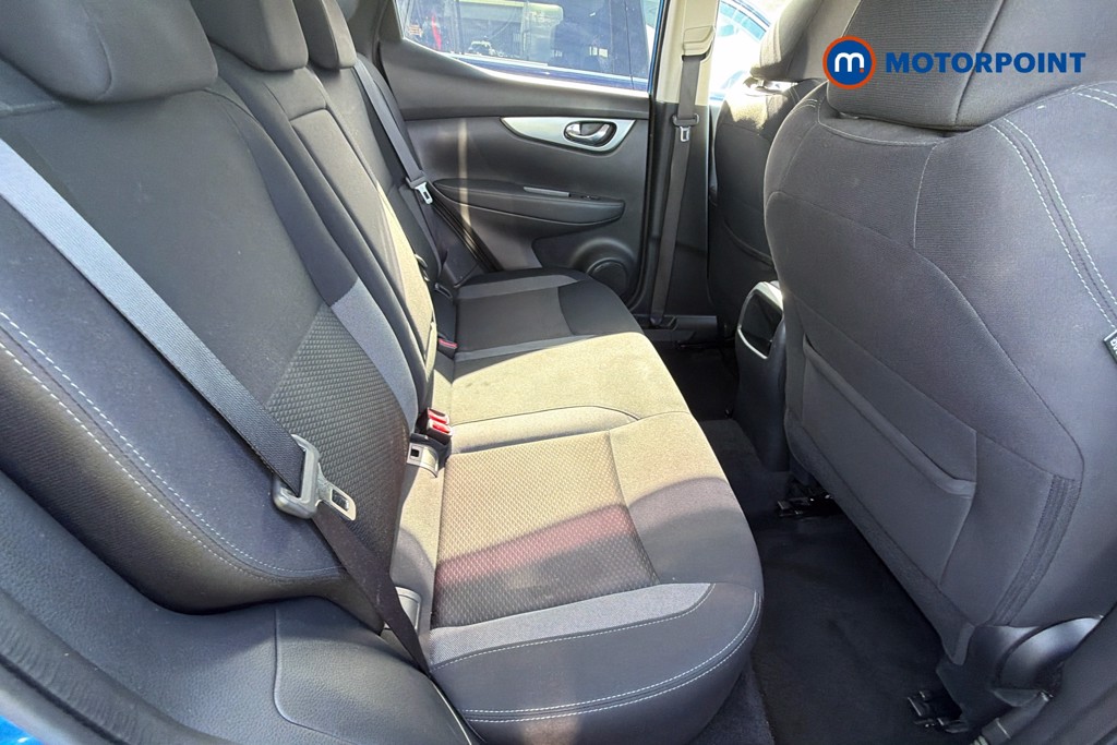 Nissan Qashqai N-Connecta Automatic Diesel SUV - Stock Number (1668295) - 11th supplementary image