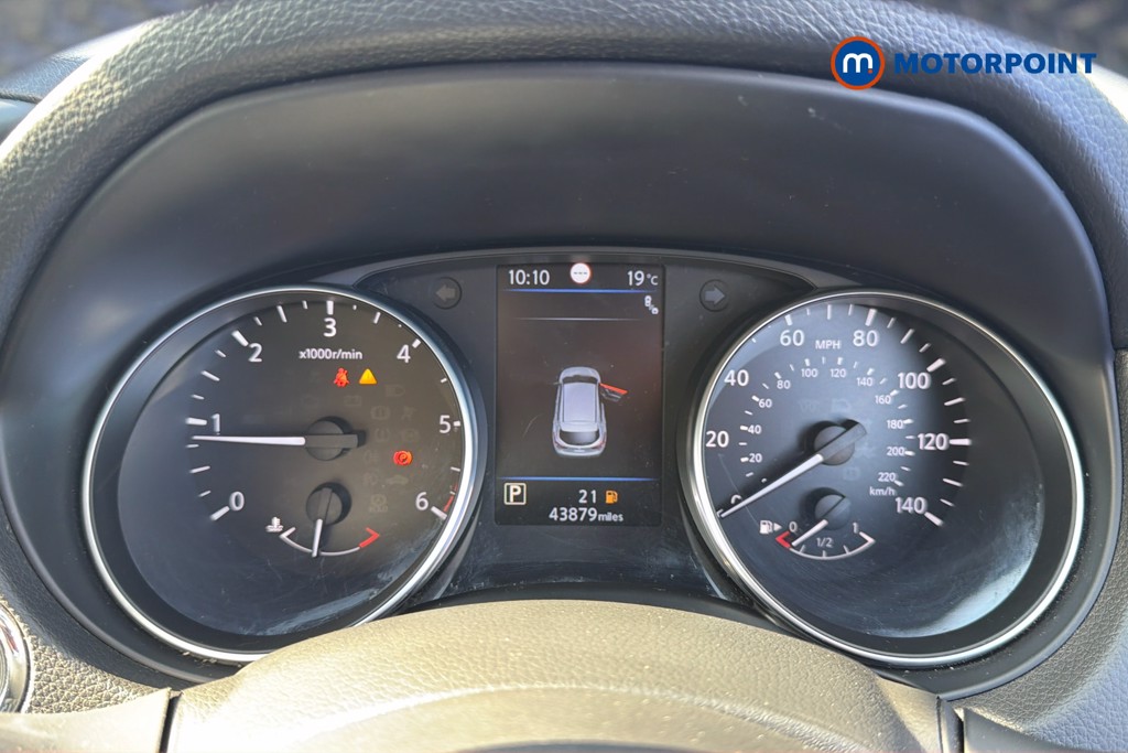 Nissan Qashqai N-Connecta Automatic Diesel SUV - Stock Number (1668295) - 25th supplementary image