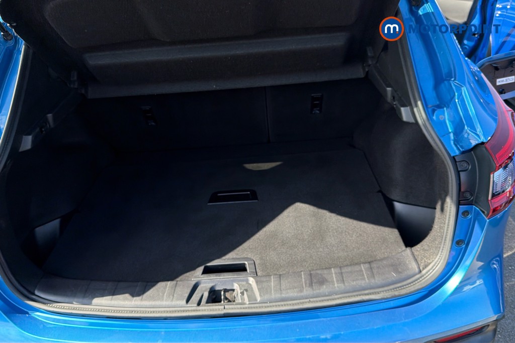 Nissan Qashqai N-Connecta Automatic Diesel SUV - Stock Number (1668295) - 33rd supplementary image