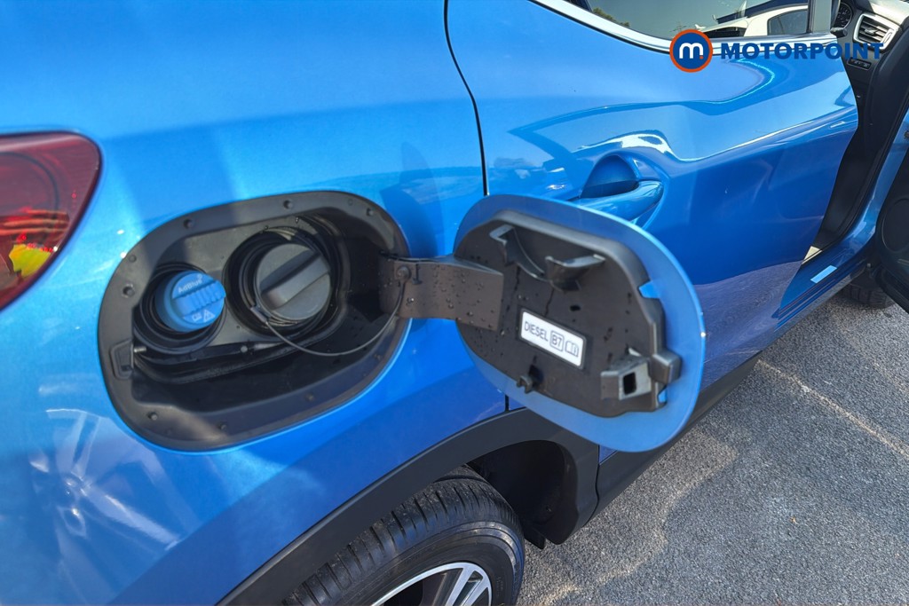 Nissan Qashqai N-Connecta Automatic Diesel SUV - Stock Number (1668295) - 35th supplementary image