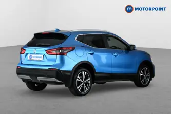 Nissan Qashqai N-Connecta Automatic Diesel SUV - Stock Number (1668295) - Drivers side rear corner