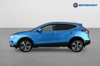 Nissan Qashqai N-Connecta Automatic Diesel SUV - Stock Number (1668295) - Passenger side