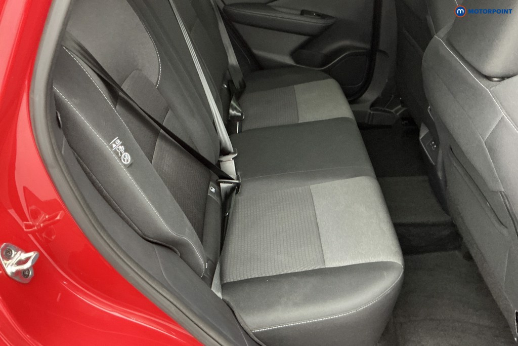 Nissan Qashqai N-Connecta Manual Petrol SUV - Stock Number (1668330) - 4th supplementary image