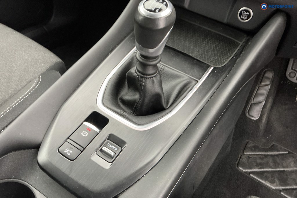 Nissan Qashqai N-Connecta Manual Petrol SUV - Stock Number (1668330) - 15th supplementary image