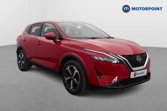 Nissan Qashqai N-Connecta Manual Petrol SUV - Stock Number (1668330) - Drivers side front corner