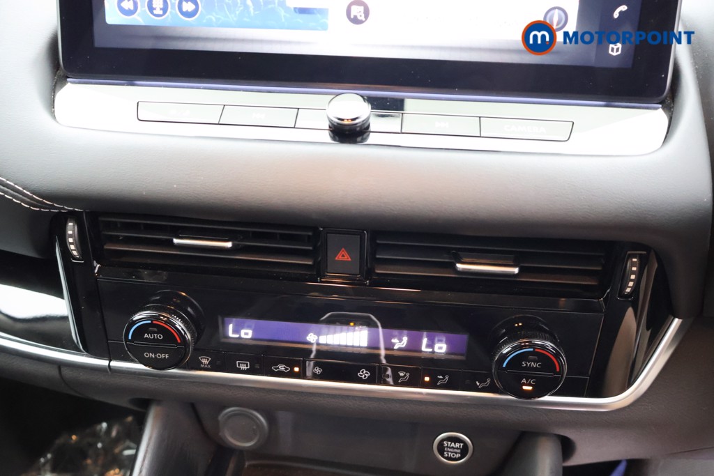 Nissan Qashqai N-Connecta Automatic Petrol SUV - Stock Number (1668333) - 9th supplementary image