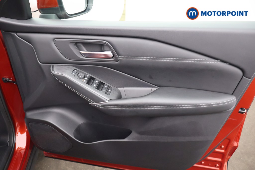 Nissan Qashqai N-Connecta Automatic Petrol SUV - Stock Number (1668333) - 13th supplementary image