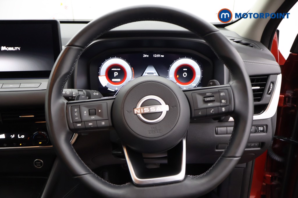 Nissan Qashqai N-Connecta Automatic Petrol SUV - Stock Number (1668333) - 1st supplementary image