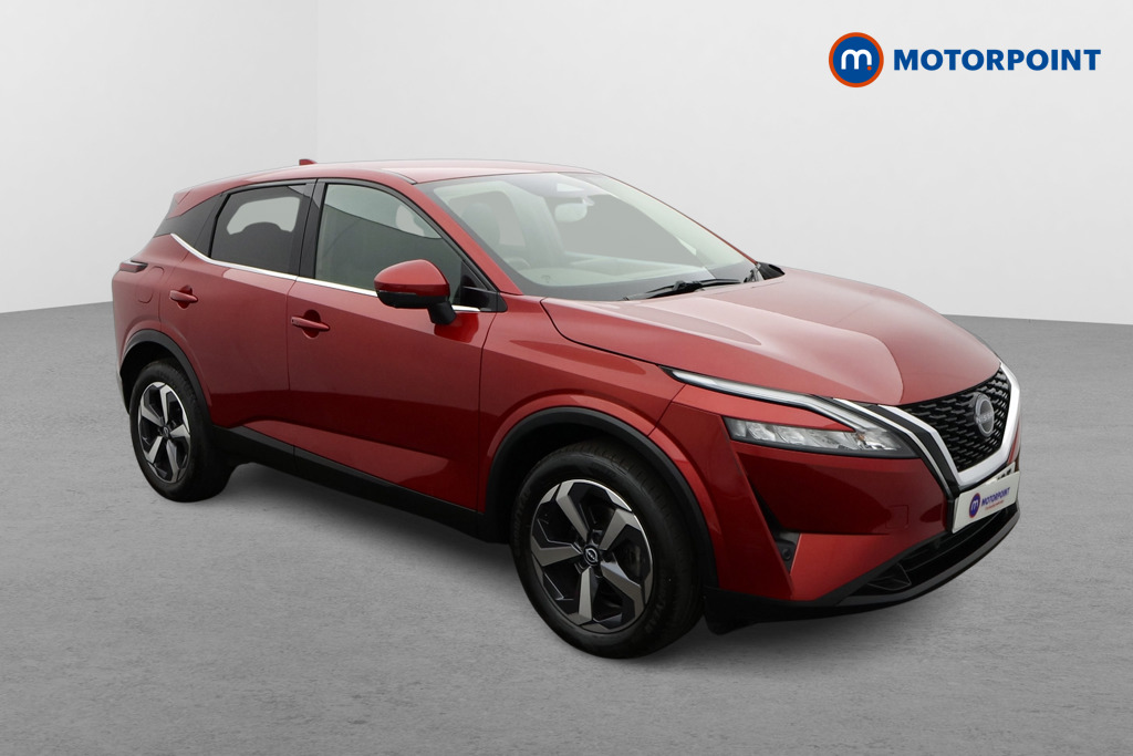 Nissan Qashqai N-Connecta Automatic Petrol SUV - Stock Number (1668333) - Drivers side front corner