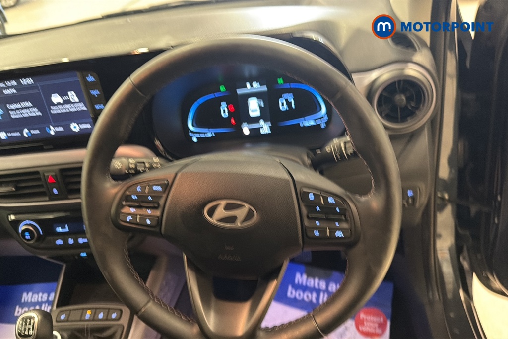 Hyundai I10 Premium Manual Petrol Hatchback - Stock Number (1668409) - 2nd supplementary image