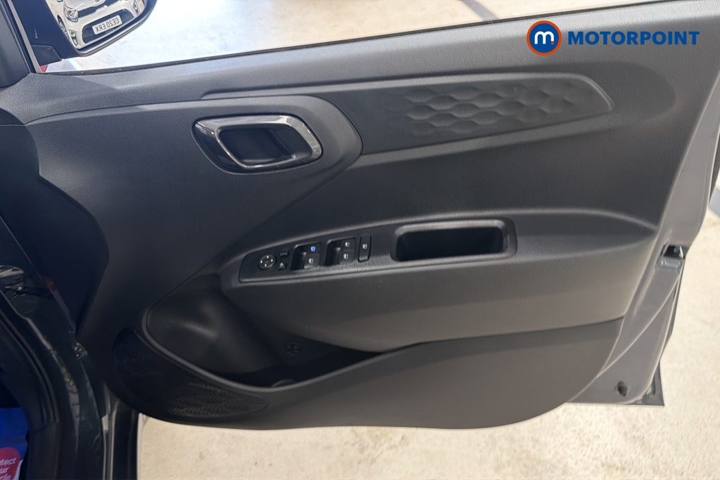 Hyundai I10 Premium Manual Petrol Hatchback - Stock Number (1668409) - 18th supplementary image