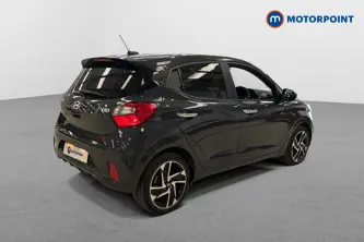 Hyundai I10 Premium Manual Petrol Hatchback - Stock Number (1668409) - Passenger side rear corner