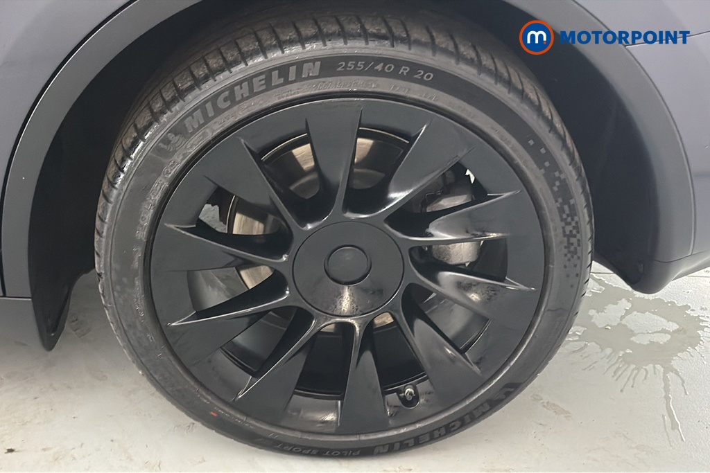 Tesla Model Y Long Range Automatic Electric SUV - Stock Number (1668429) - 45th supplementary image
