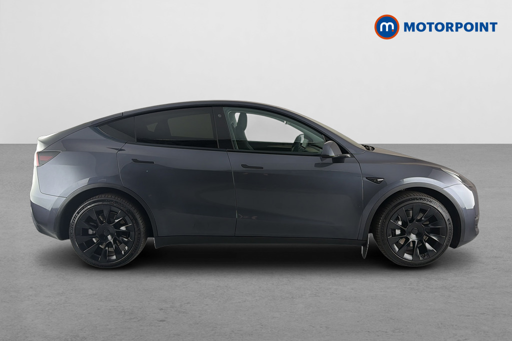 Tesla Model Y Long Range Automatic Electric SUV - Stock Number (1668429) - Passenger side