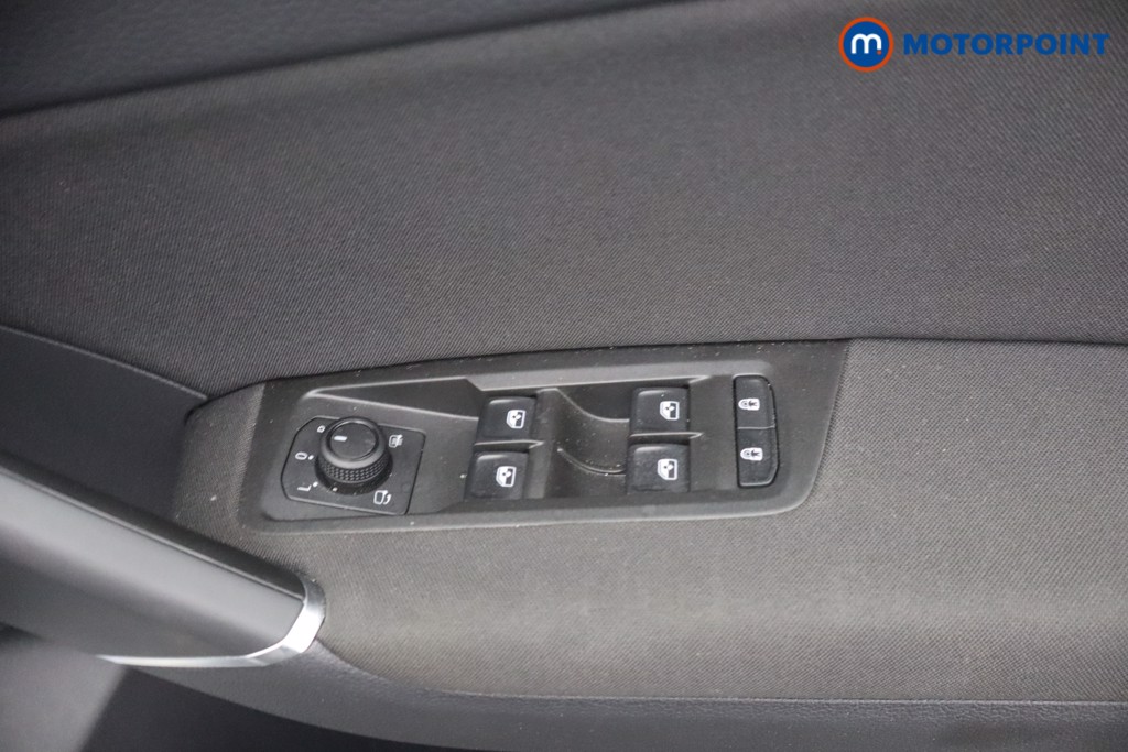 Volkswagen Touran Match Manual Petrol People Carrier - Stock Number (1668483) - 11th supplementary image