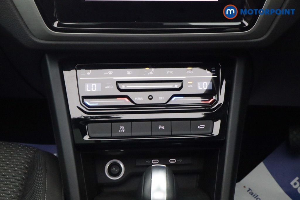 Volkswagen Touran Match Automatic Petrol People Carrier - Stock Number (1668499) - 5th supplementary image