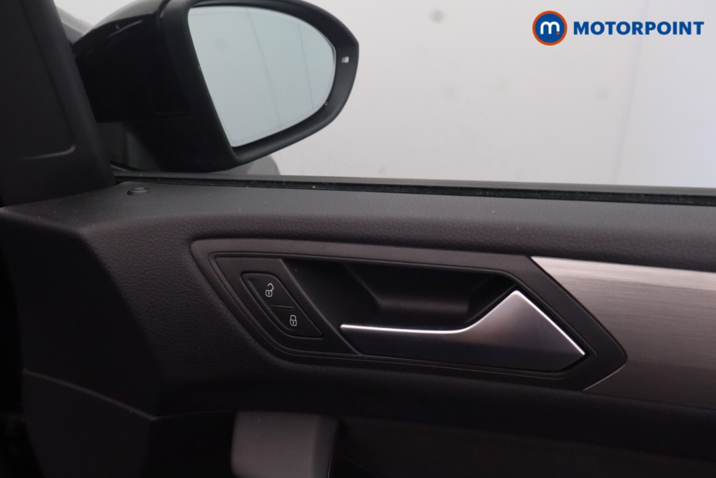 Volkswagen Touran Match Automatic Petrol People Carrier - Stock Number (1668499) - 19th supplementary image