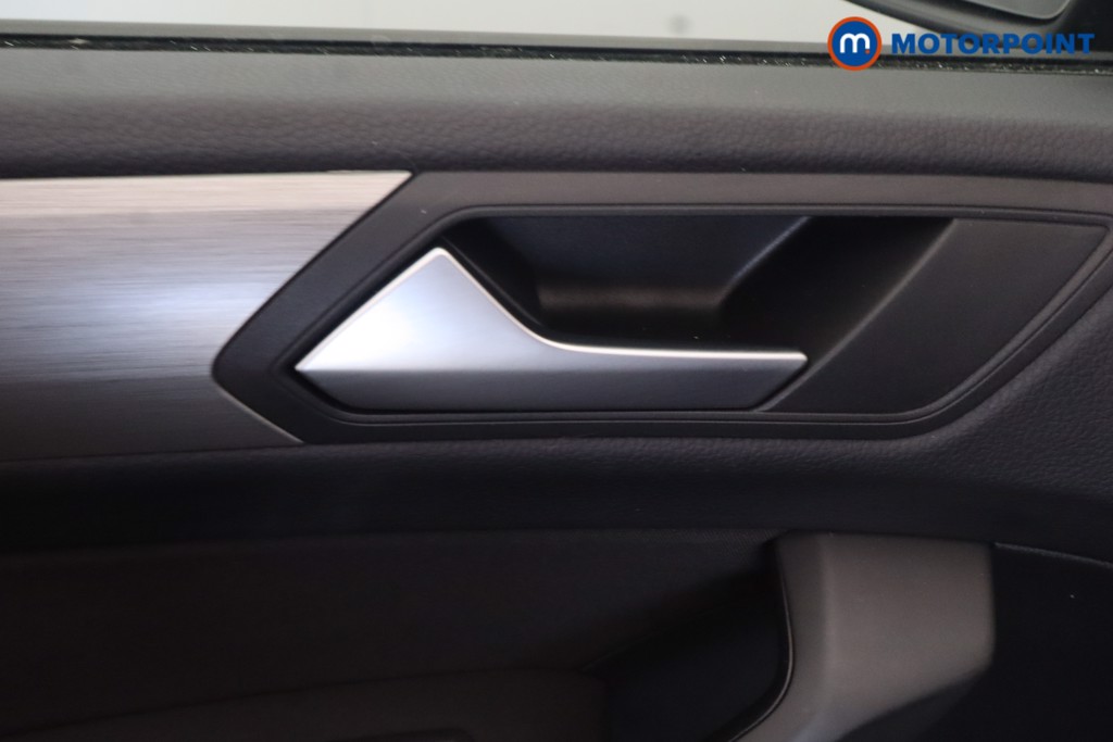 Volkswagen Touran Match Automatic Petrol People Carrier - Stock Number (1668499) - 46th supplementary image