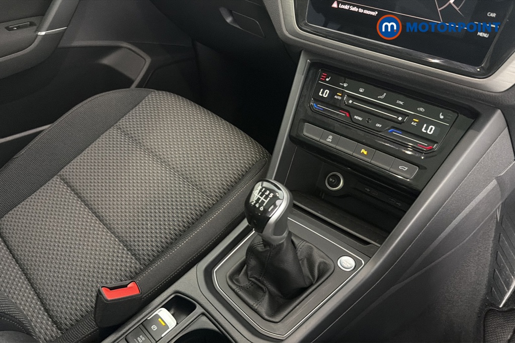 Volkswagen Touran Match Automatic Petrol People Carrier - Stock Number (1668511) - 15th supplementary image
