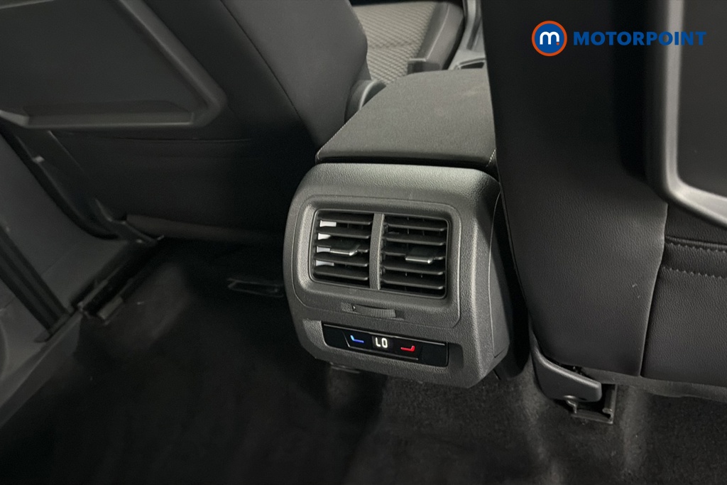 Volkswagen Touran Match Automatic Petrol People Carrier - Stock Number (1668511) - 28th supplementary image