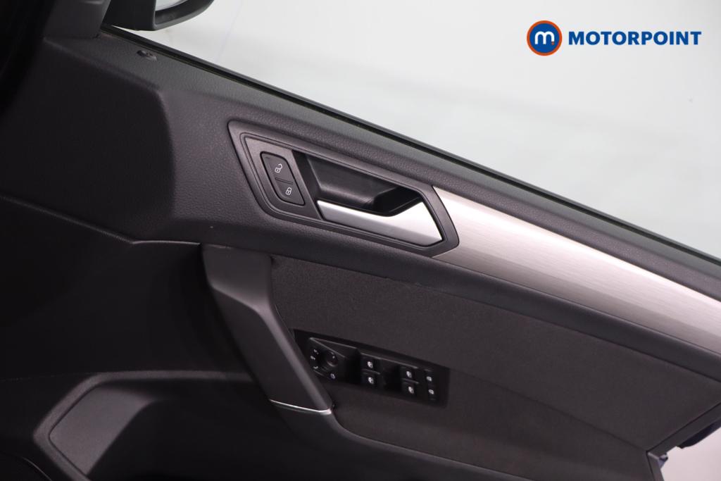 Volkswagen Touran Match Manual Petrol People Carrier - Stock Number (1668515) - 9th supplementary image