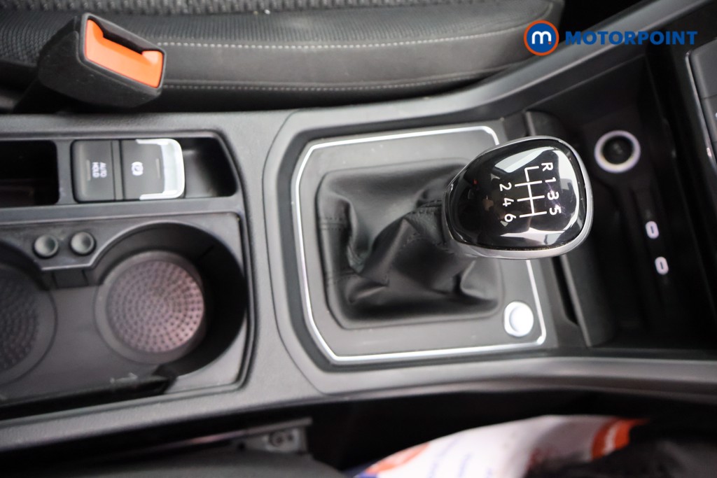 Volkswagen Touran Match Manual Petrol People Carrier - Stock Number (1668540) - 11th supplementary image