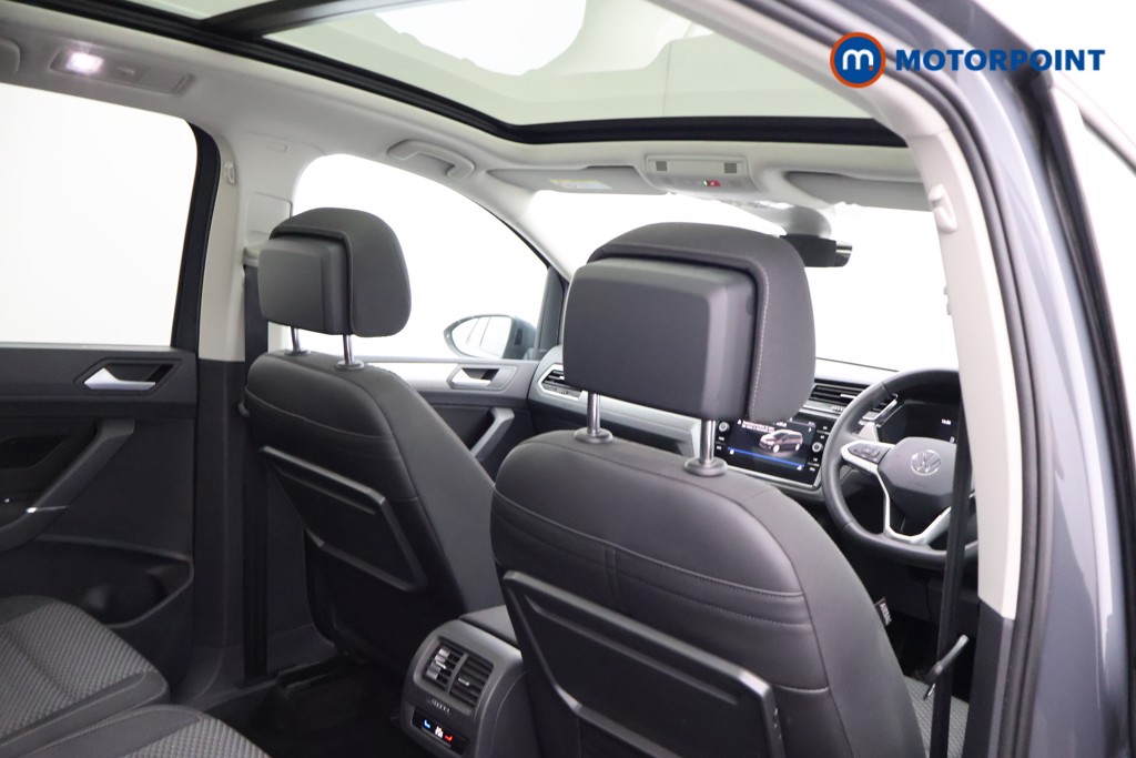 Volkswagen Touran Match Manual Petrol People Carrier - Stock Number (1668540) - 21st supplementary image