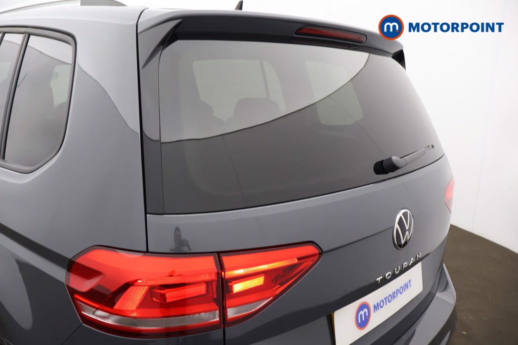 Volkswagen Touran Match Manual Petrol People Carrier - Stock Number (1668540) - 30th supplementary image