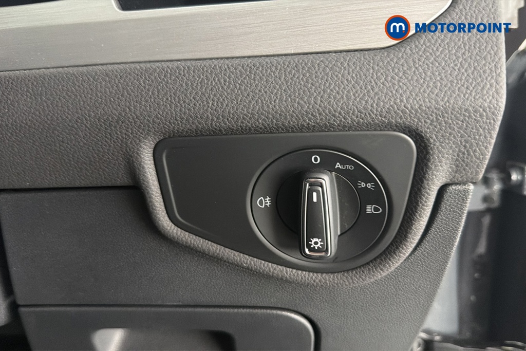 Volkswagen Touran Match Manual Petrol People Carrier - Stock Number (1668546) - 11th supplementary image