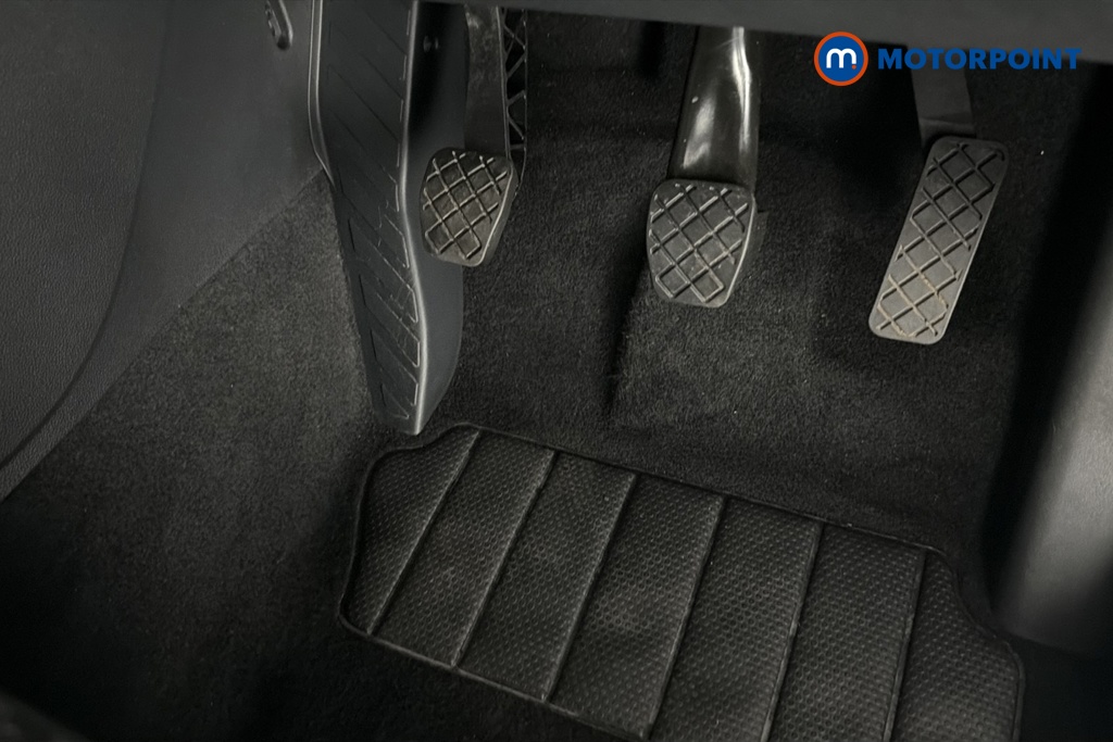 Volkswagen Touran Match Manual Petrol People Carrier - Stock Number (1668546) - 24th supplementary image