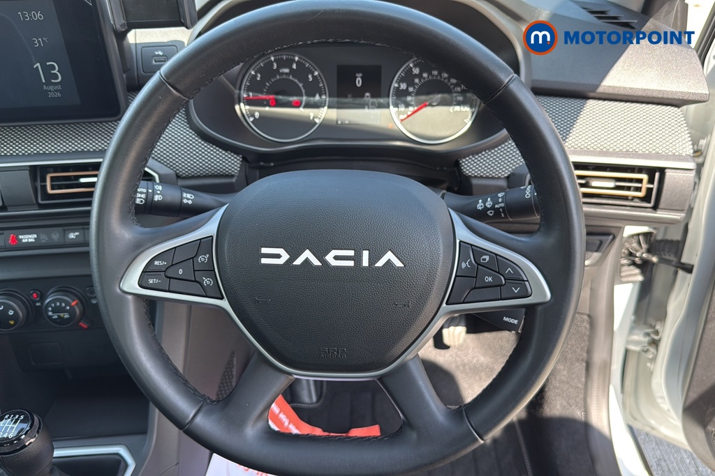 Dacia Sandero Stepway Expression Manual Petrol Hatchback - Stock Number (1668550) - 2nd supplementary image