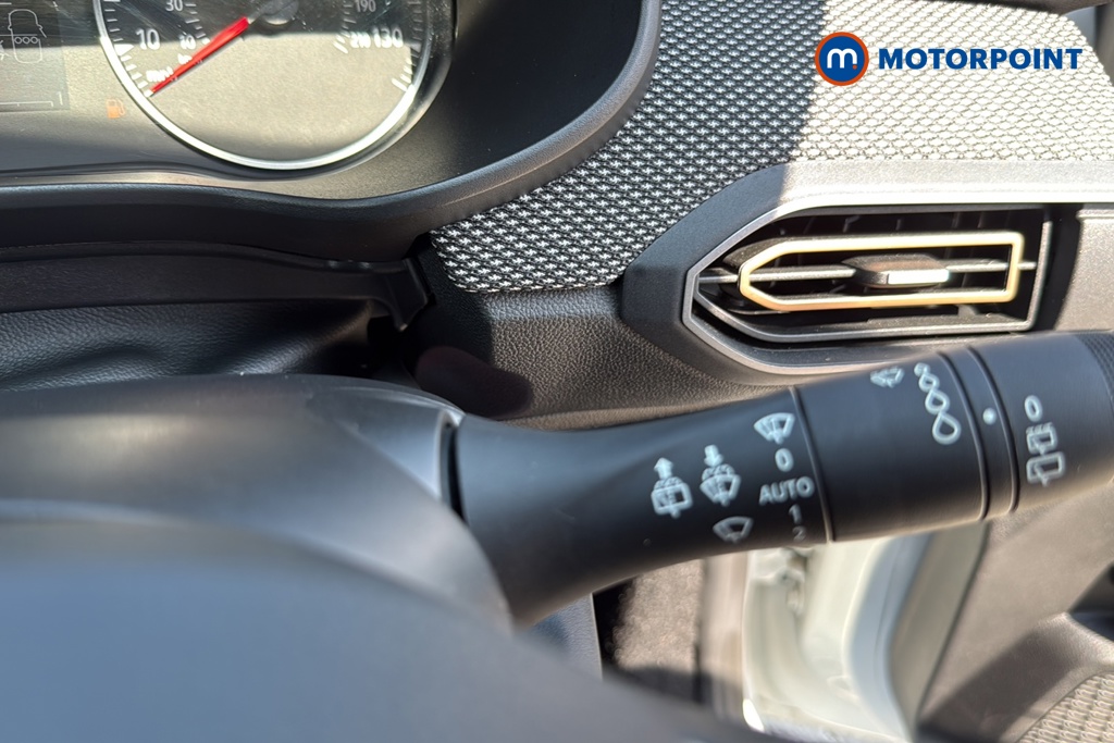 Dacia Sandero Stepway Expression Manual Petrol Hatchback - Stock Number (1668550) - 6th supplementary image